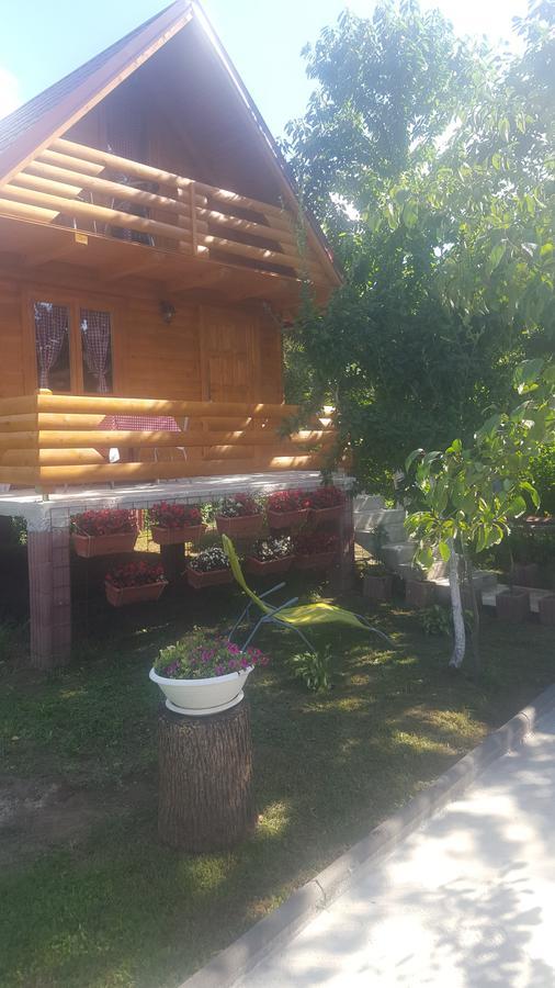 Vacation Home Sajra Kulen Vakuf Esterno foto